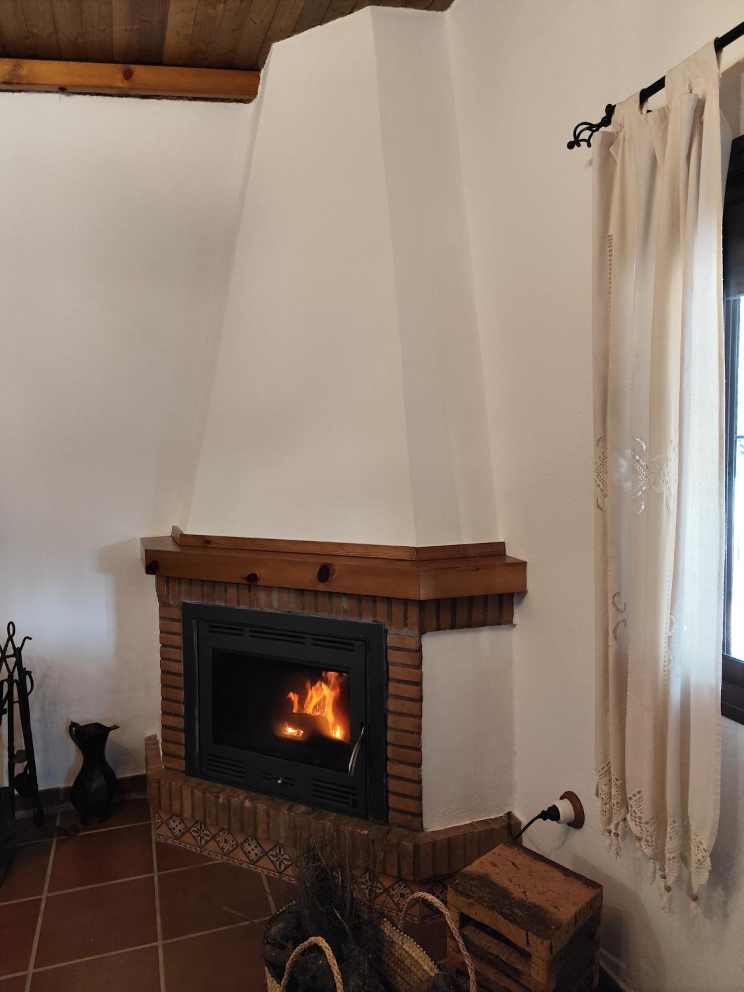 Vivienda Rural Los Madronos Malcocinado  Екстер'єр фото